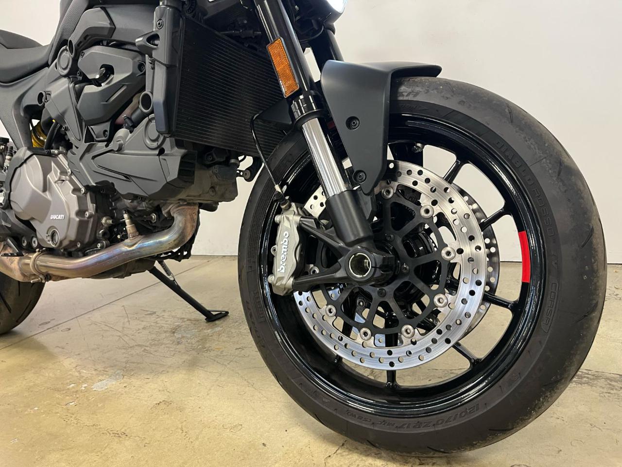 DUCATI Monster 937 DARK STEALTH - 4
