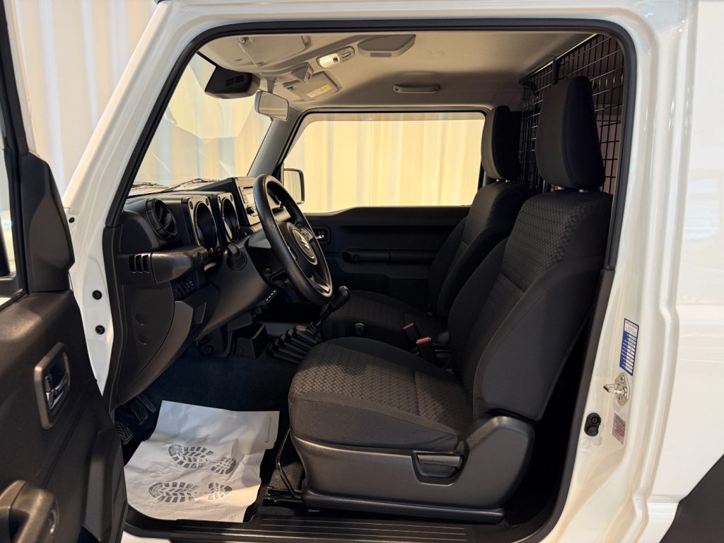 SUZUKI Jimny 1.5 PRO (N1) ALLGRIP 4WD - 4