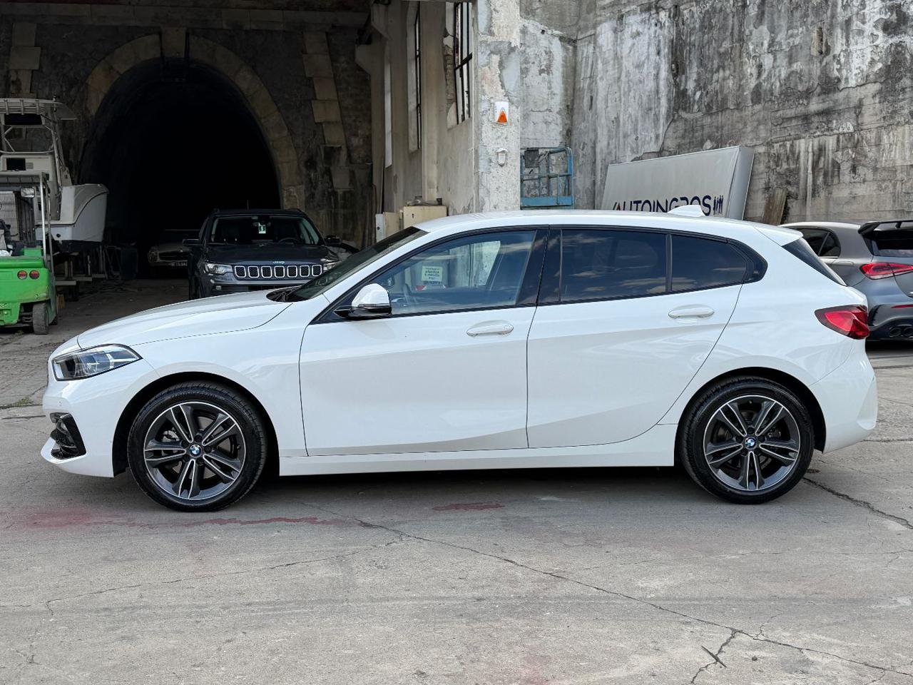 BMW 118 d 5p. Sport - 4