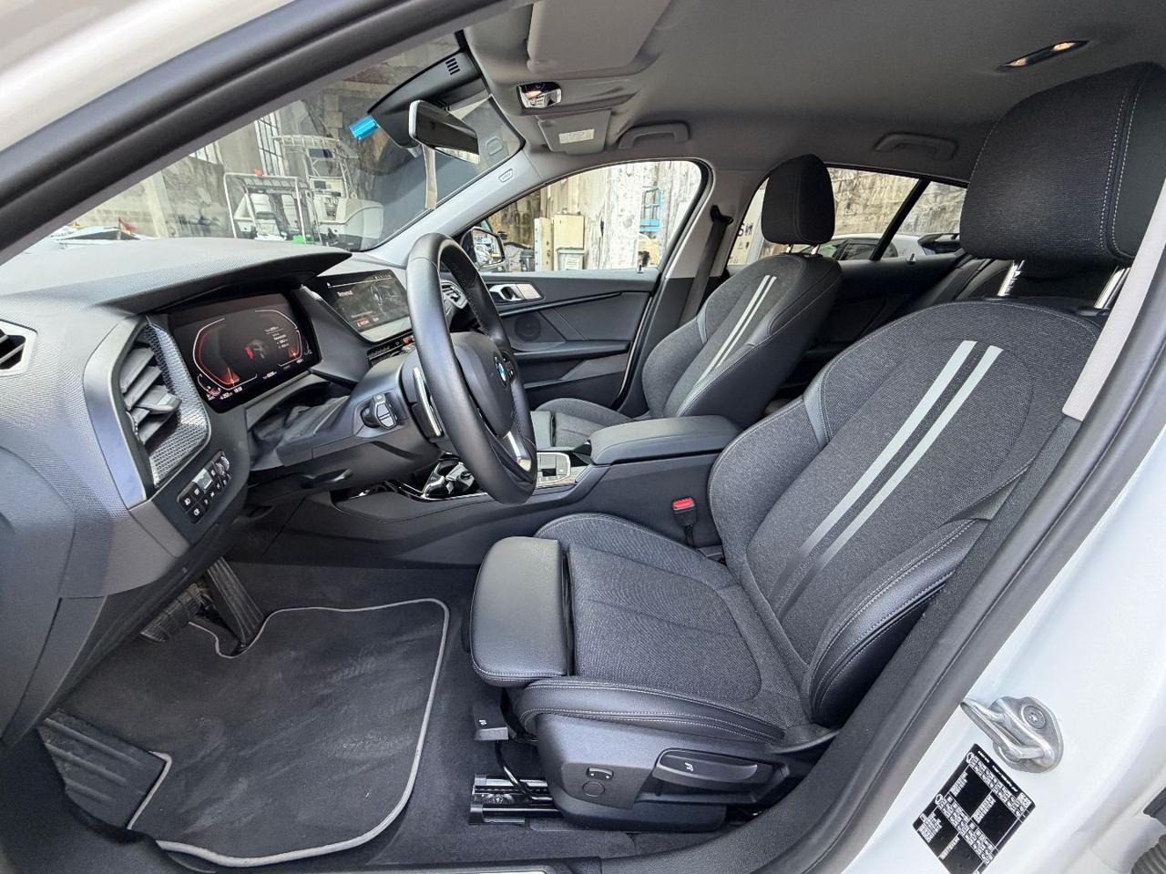 BMW 118 d 5p. Sport - 13