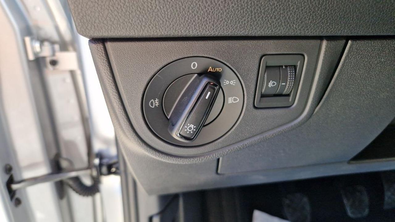 VOLKSWAGEN Taigo 1.0 TSI 95 CV Edition Plus km.0 - 9