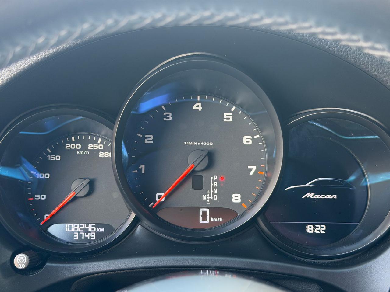 PORSCHE Macan 2.0 - 15