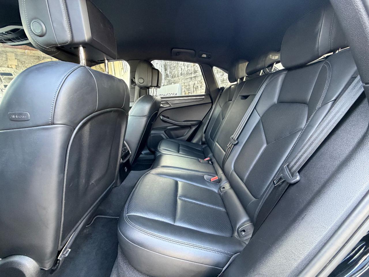PORSCHE Macan 2.0 - 11
