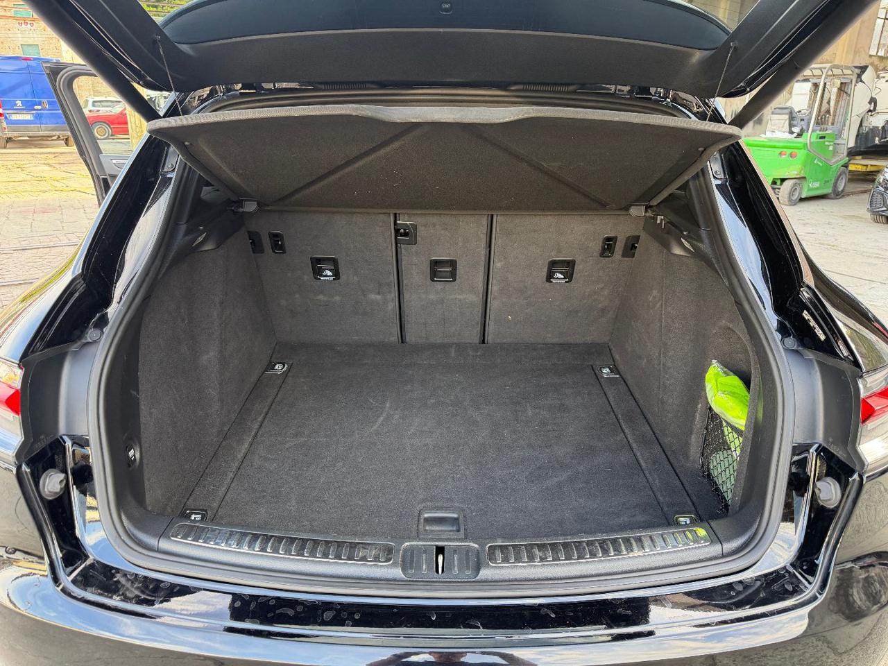 PORSCHE Macan 2.0 - 14