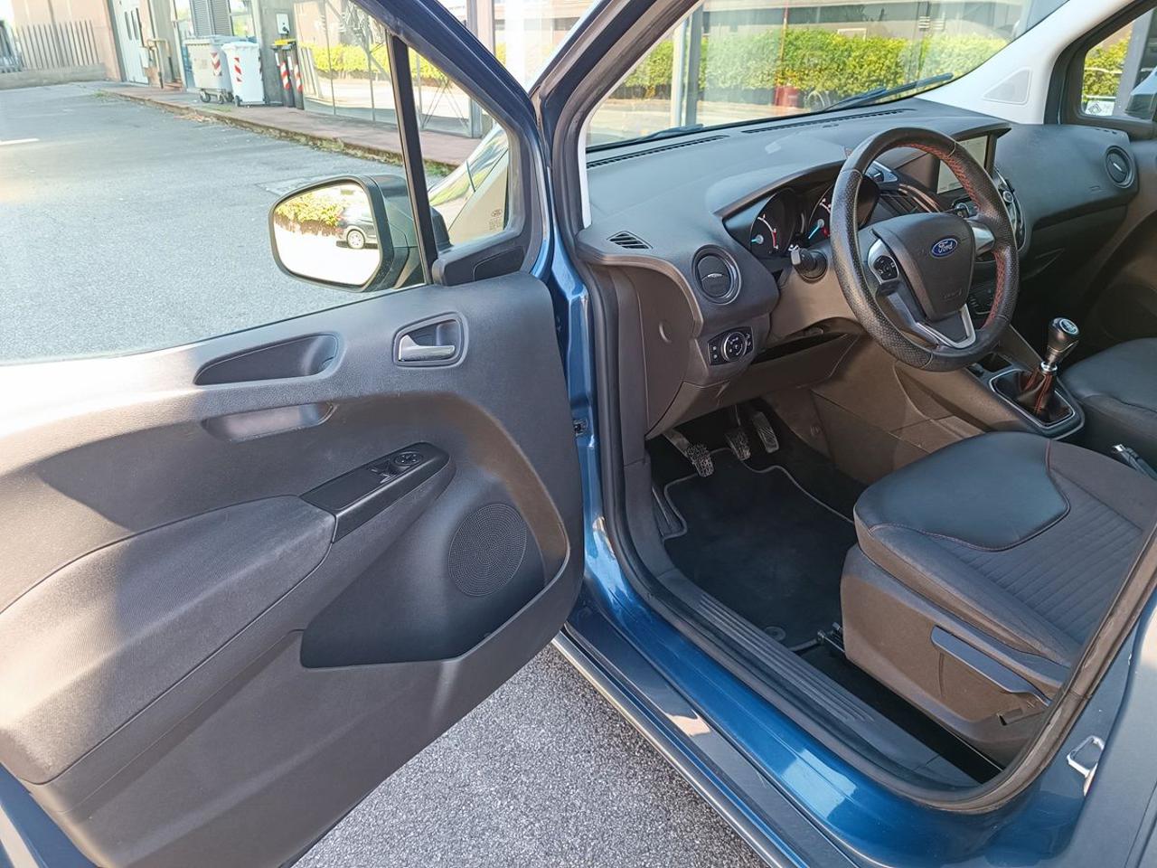 FORD Tourneo Courier 1.5 TDCI 100 CV S&S Sport - 6