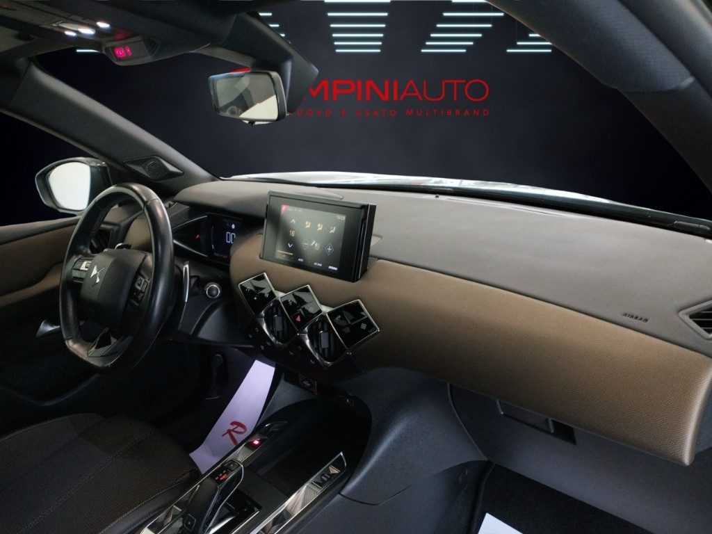 DS AUTOMOBILES DS 3 Crossback BlueHDi 130 Cv automatico So Chic Ok Neopatentati - 21