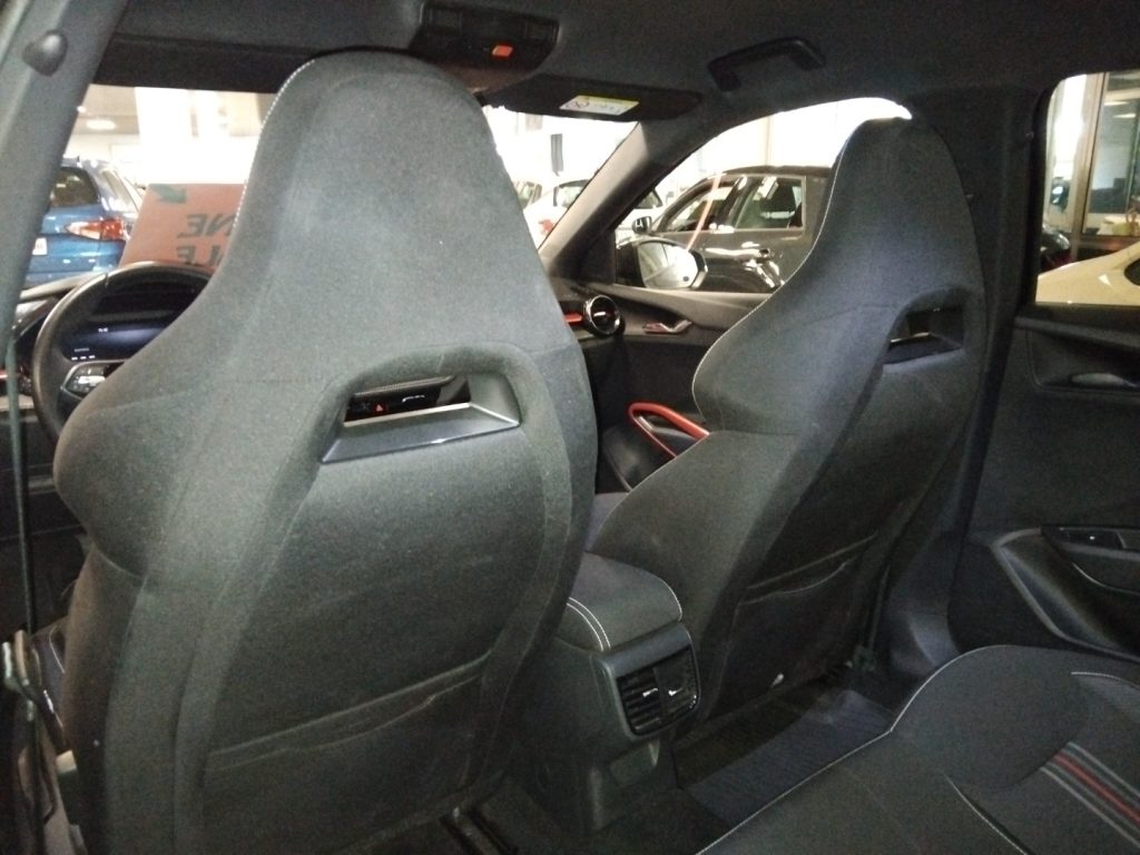 SKODA Fabia 1.0 MPI 80 CV Monte Carlo - 9