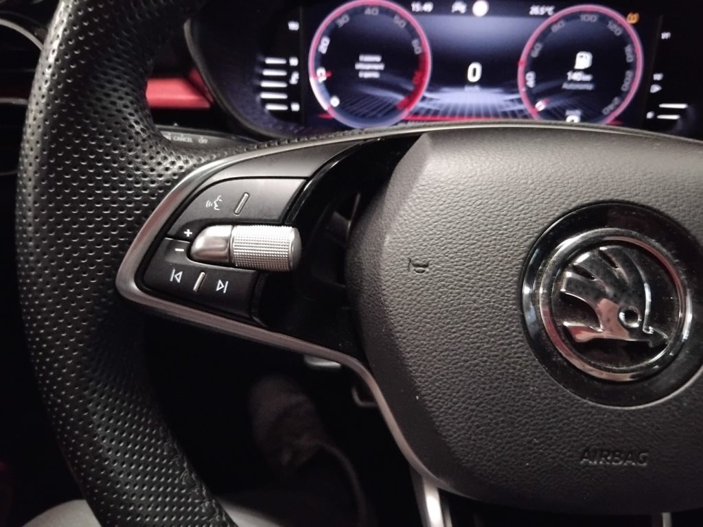 SKODA Fabia 1.0 MPI 80 CV Monte Carlo - 26