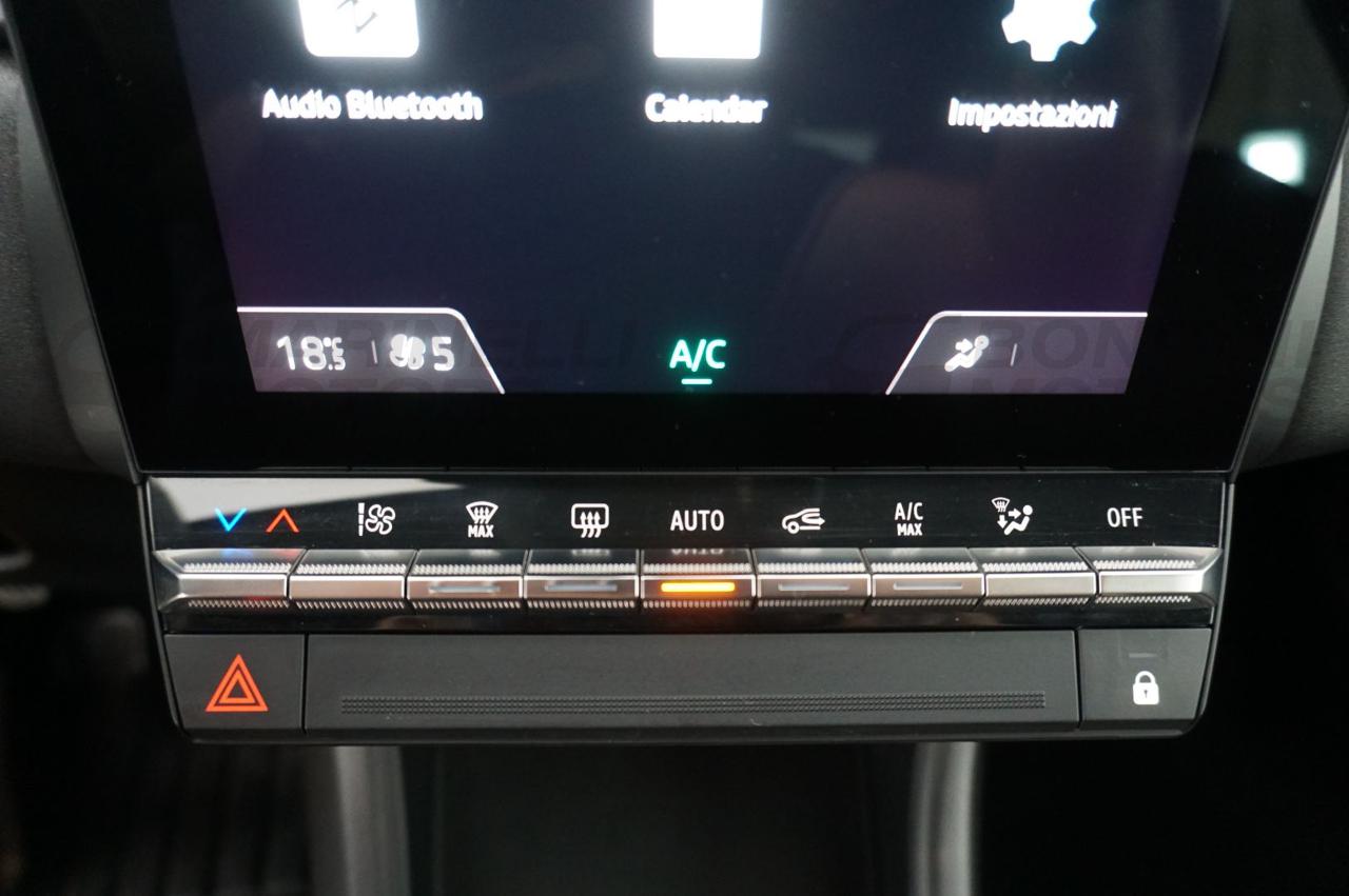 RENAULT Captur 1.0 TCE 90CV TECHNO - 14