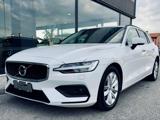 2021 VOLVO V60   B4 (d) Geartronic Momentum  SENZA VINCOLI