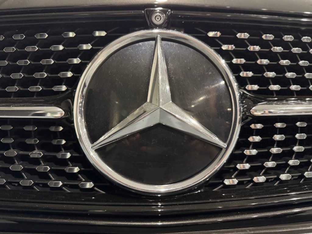 Clicca per ingrandire E 300 - de 4Matic Berlina Premium Plus AMG