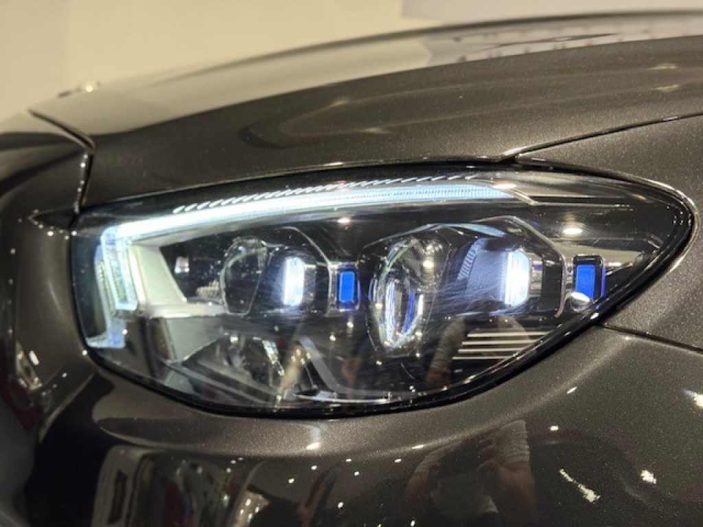 Clicca per ingrandire E 300 - de 4Matic Berlina Premium Plus AMG
