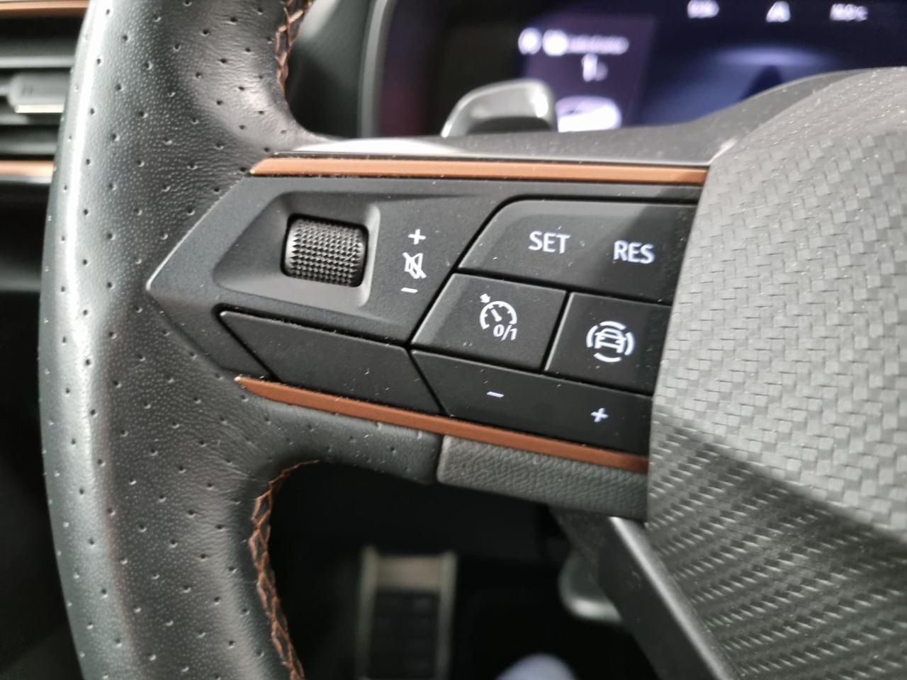 CUPRA Leon 1.5 Hybrid 150 CV DSG - 26