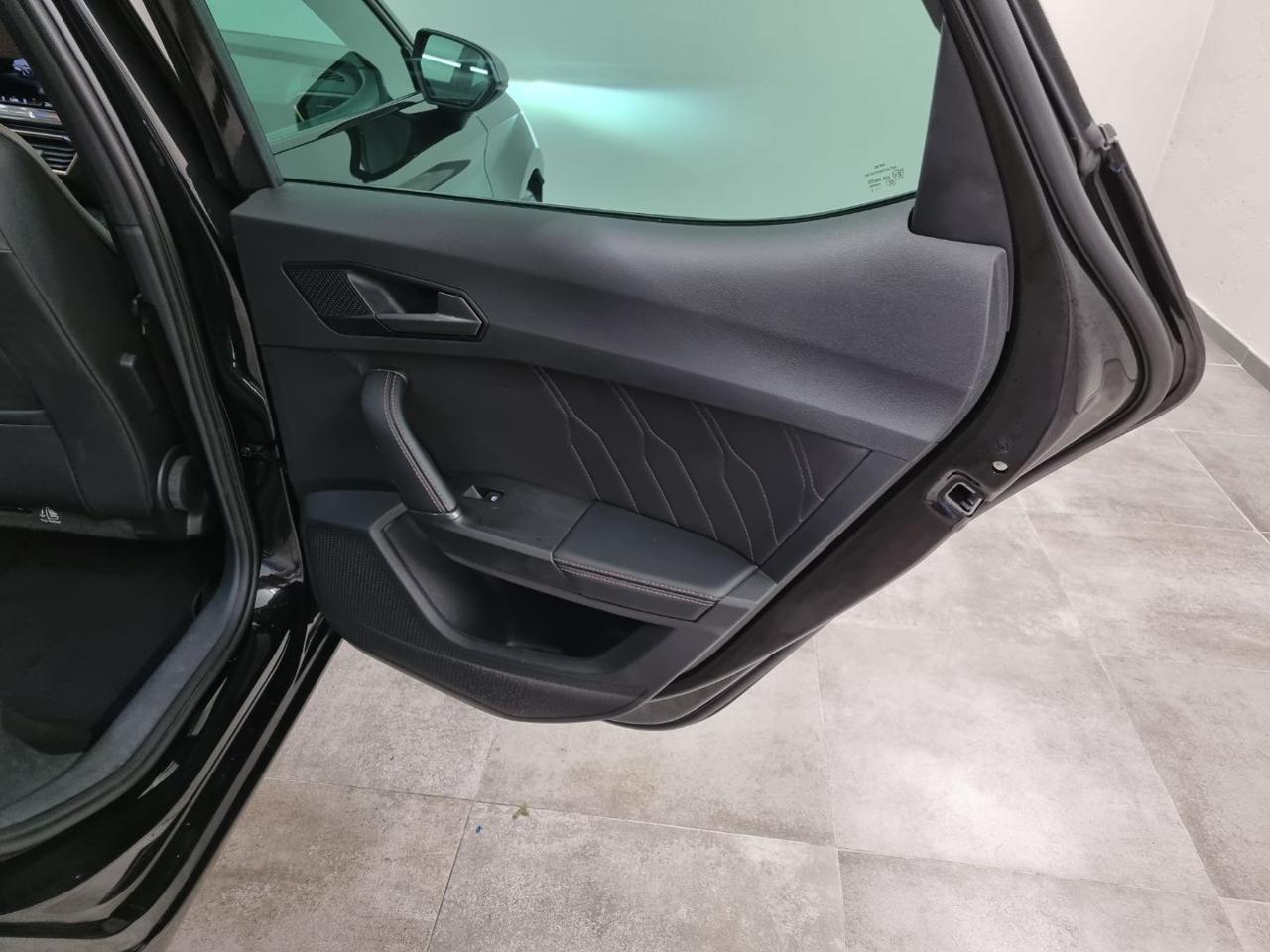 CUPRA Leon 1.5 Hybrid 150 CV DSG - 22
