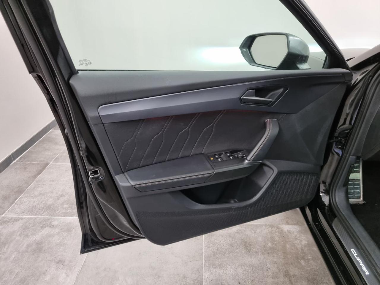 CUPRA Leon 1.5 Hybrid 150 CV DSG - 18