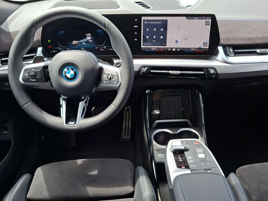 BMW iX2 xDrive 30 Msport Pro - 8