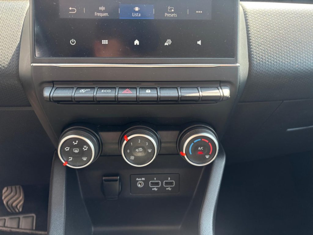 RENAULT Clio TCe 100CV GPL Zen - 12