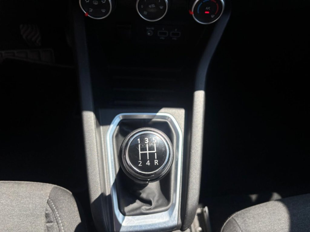 RENAULT Clio TCe 100CV GPL Zen - 13