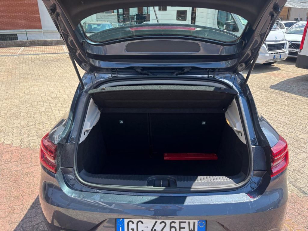 RENAULT Clio TCe 100CV GPL Zen - 7