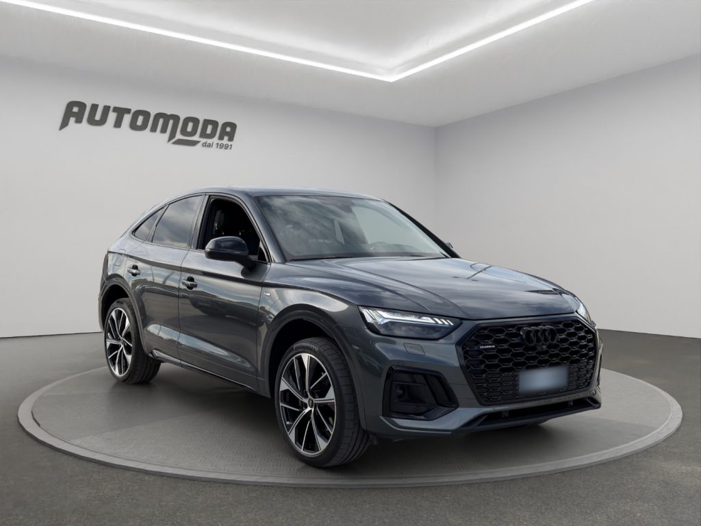 AUDI Q5 40 2.0 tdi Identity Black - 3