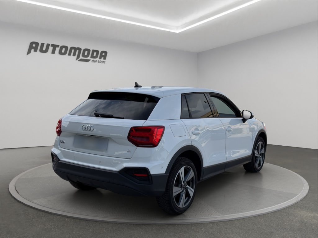 AUDI Q2 30 TDI S tronic - 4