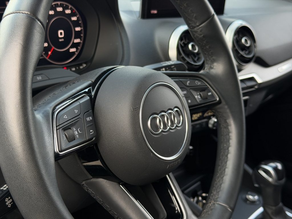 AUDI Q2 30 TDI S tronic - 11