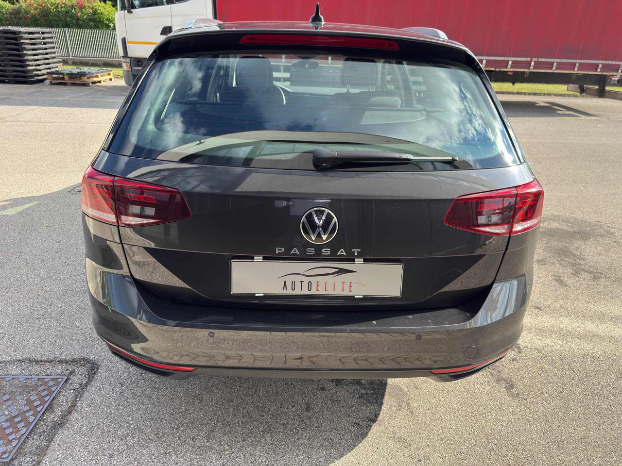 Clicca per ingrandire Passat Variant - 2.0 TDI SCR 122 CV EVO DSG Business