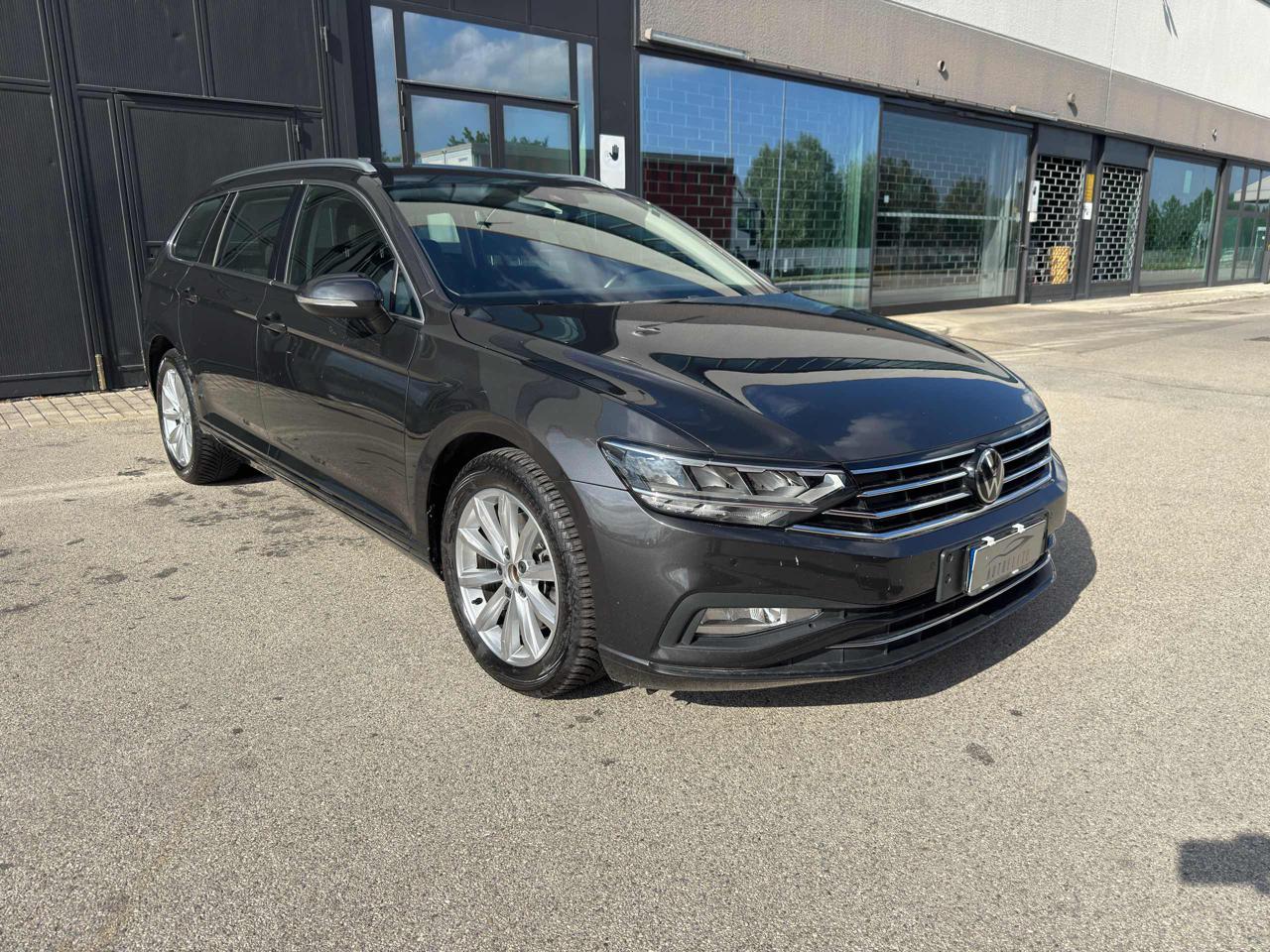 Clicca per ingrandire Passat Variant - 2.0 TDI SCR 122 CV EVO DSG Business
