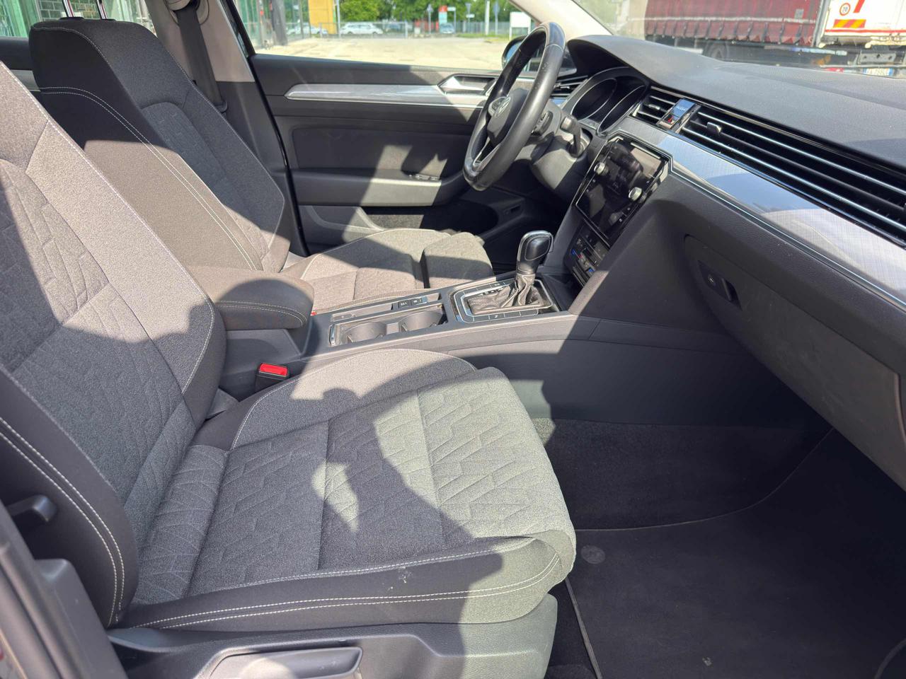 Clicca per ingrandire Passat Variant - 2.0 TDI SCR 122 CV EVO DSG Business