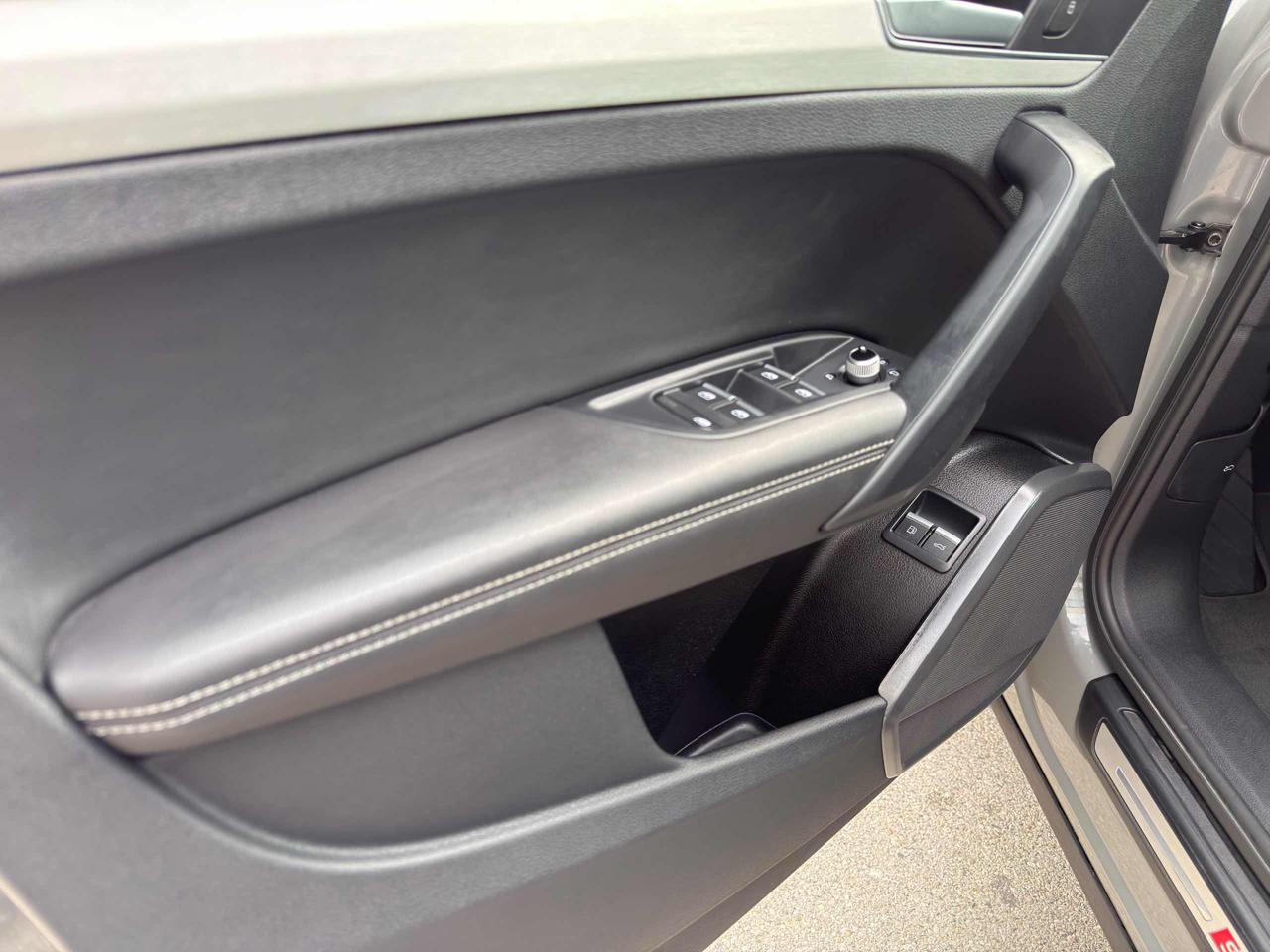 Clicca per ingrandire Q5 - SPB 50 TFSI e quattro Sline plus+IDENTITY BLACK