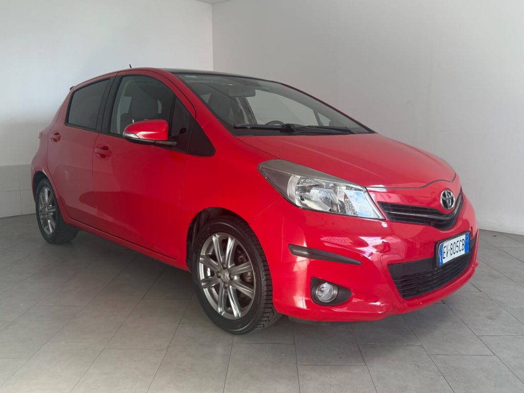 TOYOTA Yaris 1.3 5 porte Trend - 2