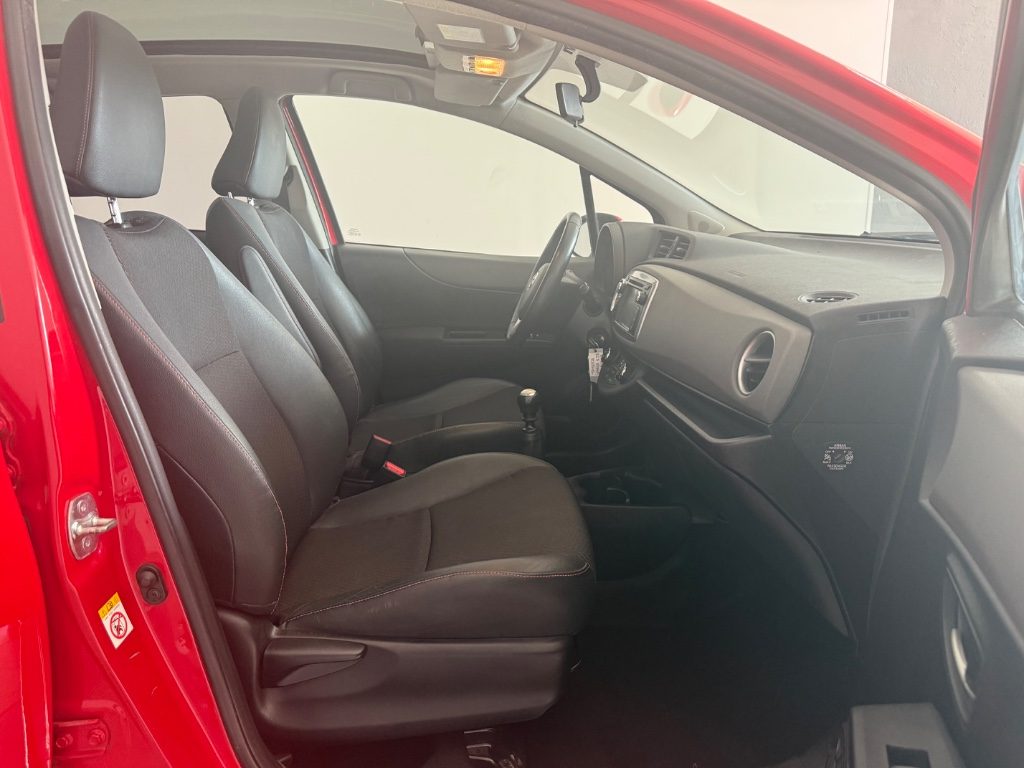 TOYOTA Yaris 1.3 5 porte Trend - 17