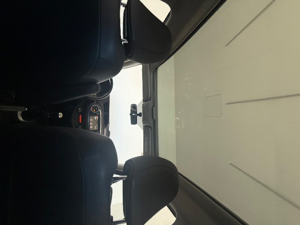 TOYOTA Yaris 1.3 5 porte Trend - 13