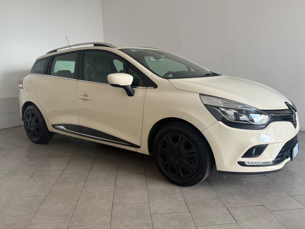 RENAULT Clio Sporter 1.2 75CV Intens - 3