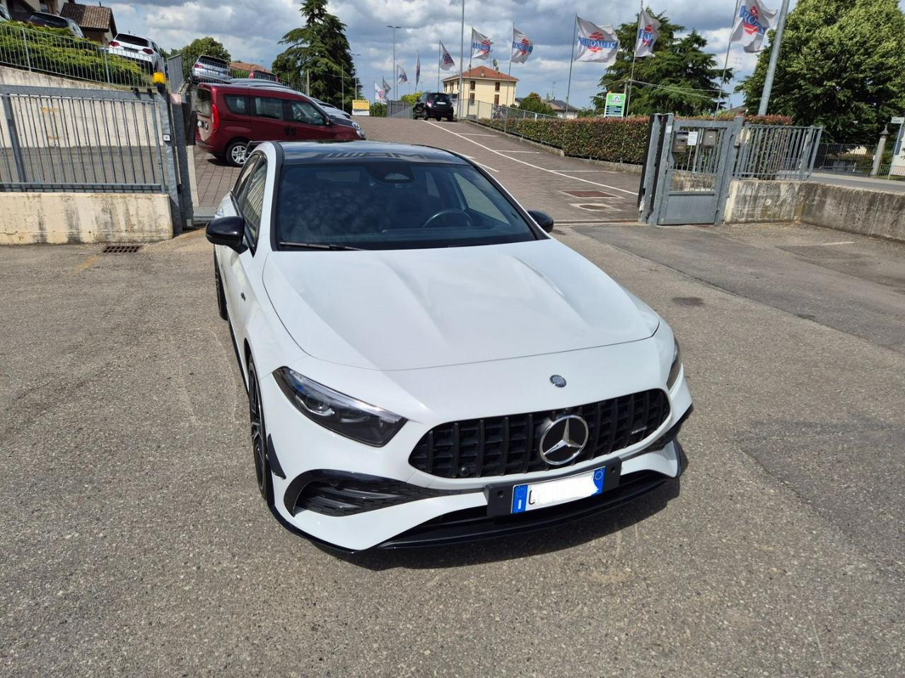 MERCEDES-BENZ A 35 AMG 4Matic Premium Plus - 4