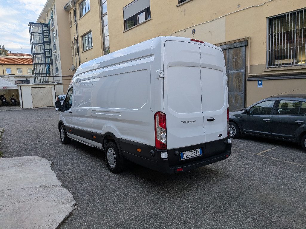 FORD Transit 350 2.0TDCi EcoBlue 170CV  L4 H3 Furg. Jumbo Trend - 5