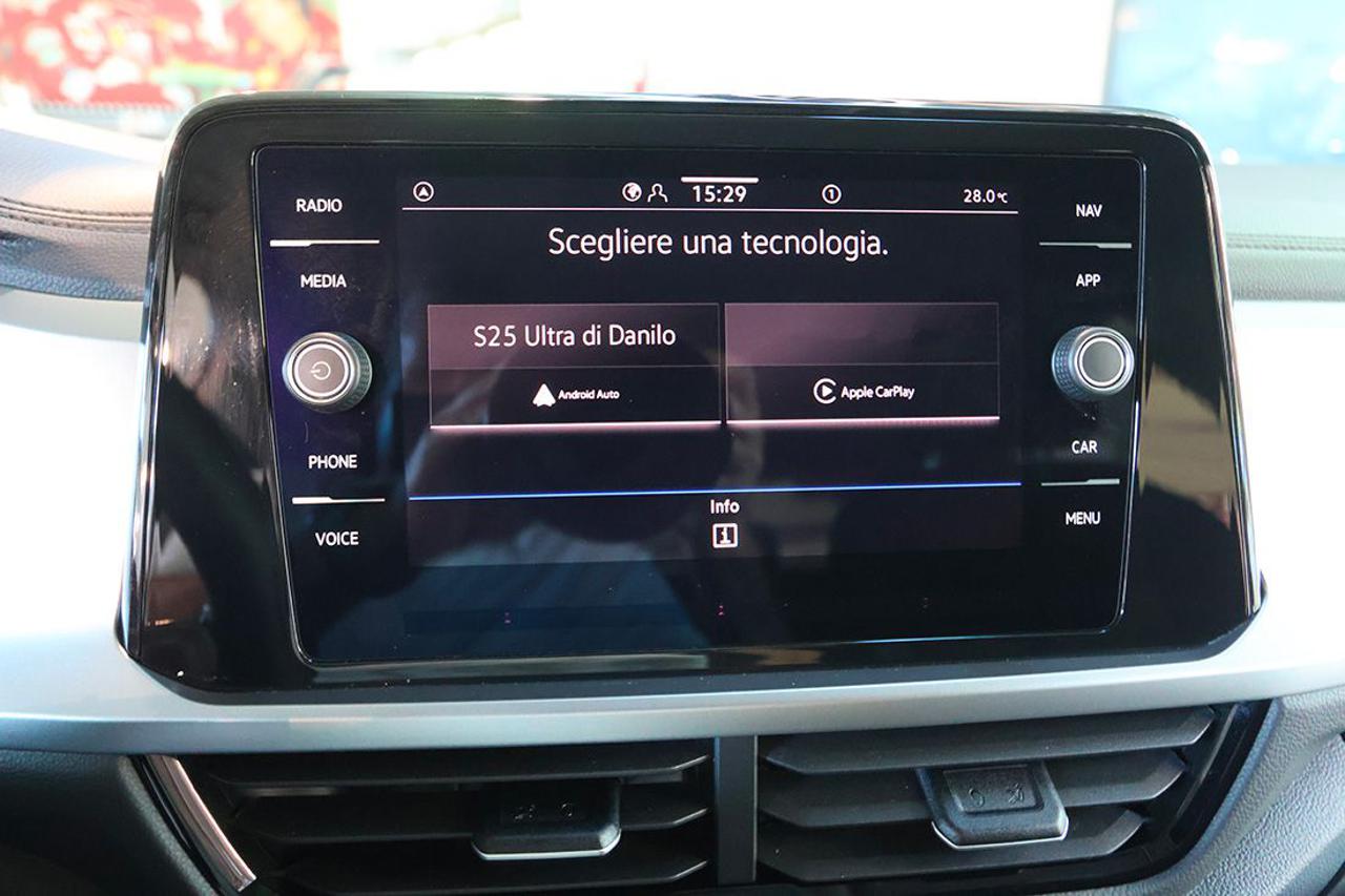 VOLKSWAGEN T-Roc 1.5 TSI ACT DSG Edition Plus - 24