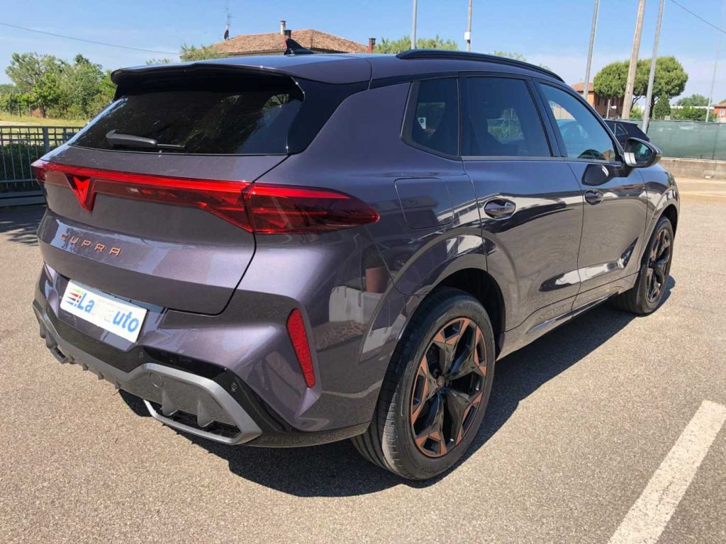 CUPRA Terramar 1.5 Hybrid DSG Business - 4