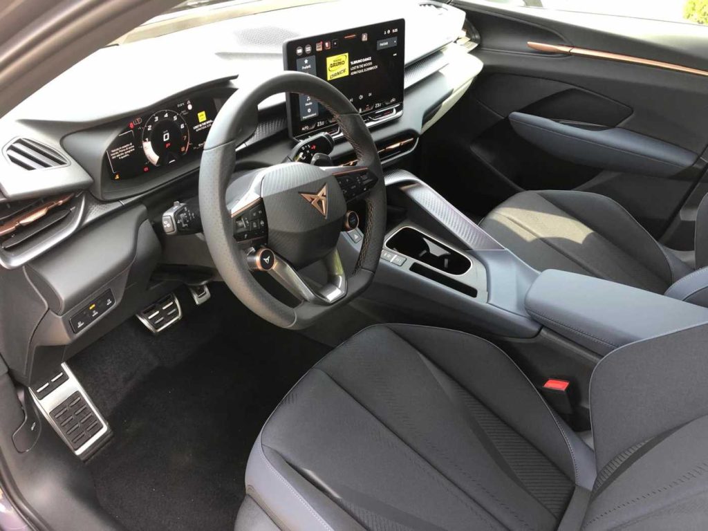 CUPRA Terramar 1.5 Hybrid DSG Business - 9