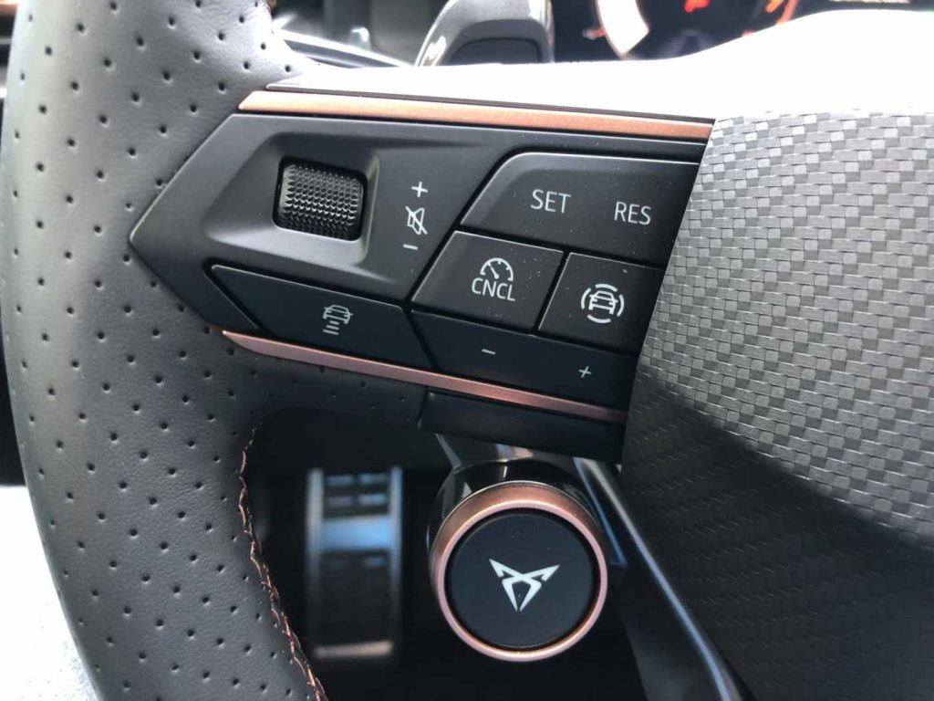 CUPRA Terramar 1.5 Hybrid DSG Business - 13