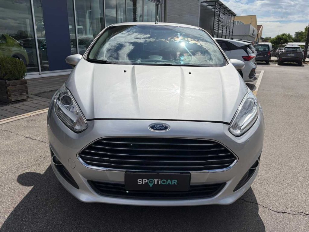 FORD Fiesta 1.5 TDCi 75CV 5 porte Titanium - 3