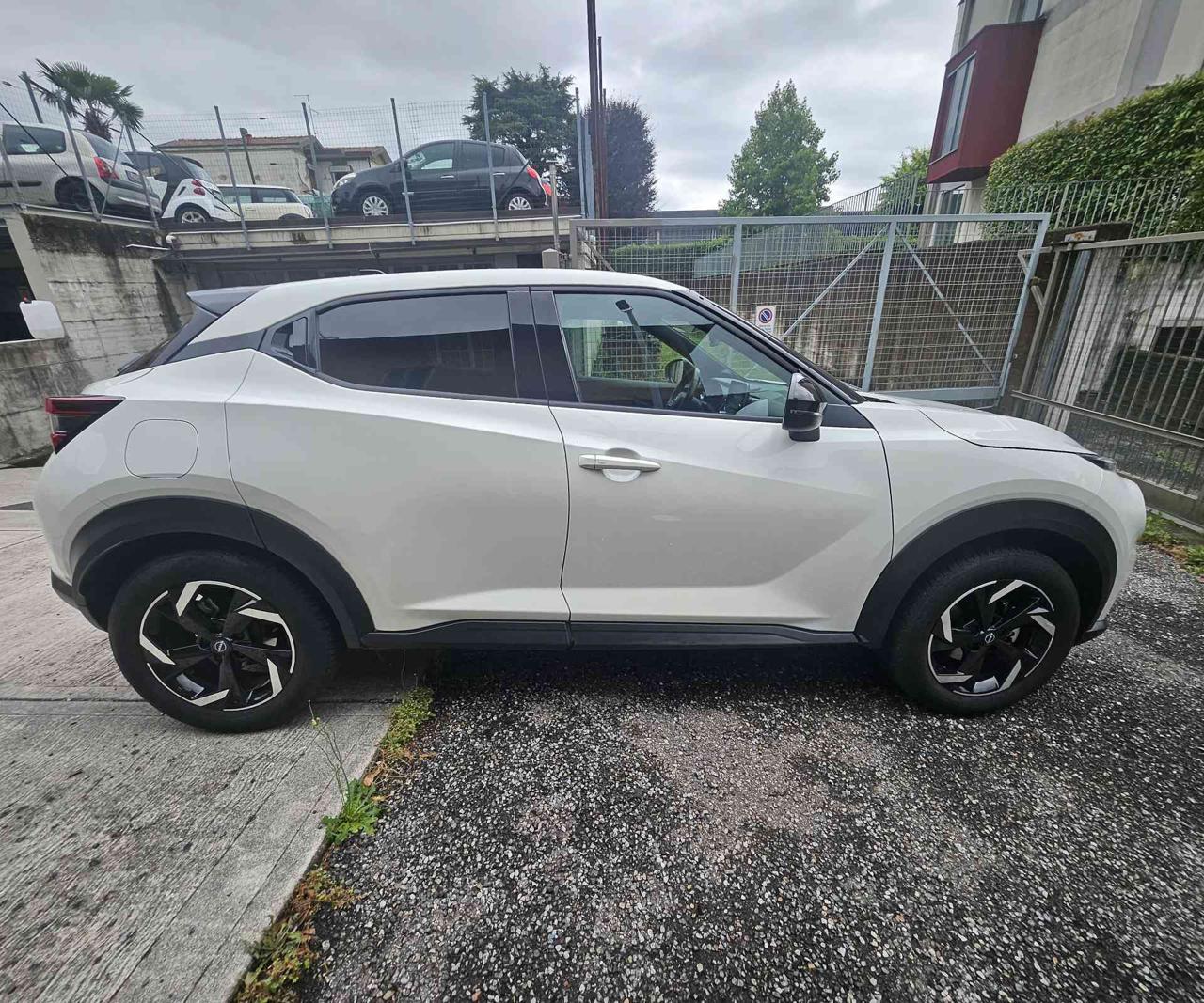 NISSAN Juke 1.0 DIG-T 114 CV N-Connecta !9700KM!! PERFETTA - 8