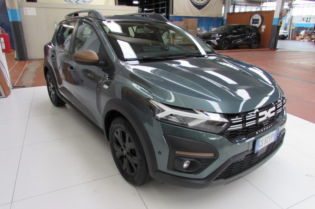 DACIA Sandero Stepway 1.0 TCe ECO-G Extreme - 2