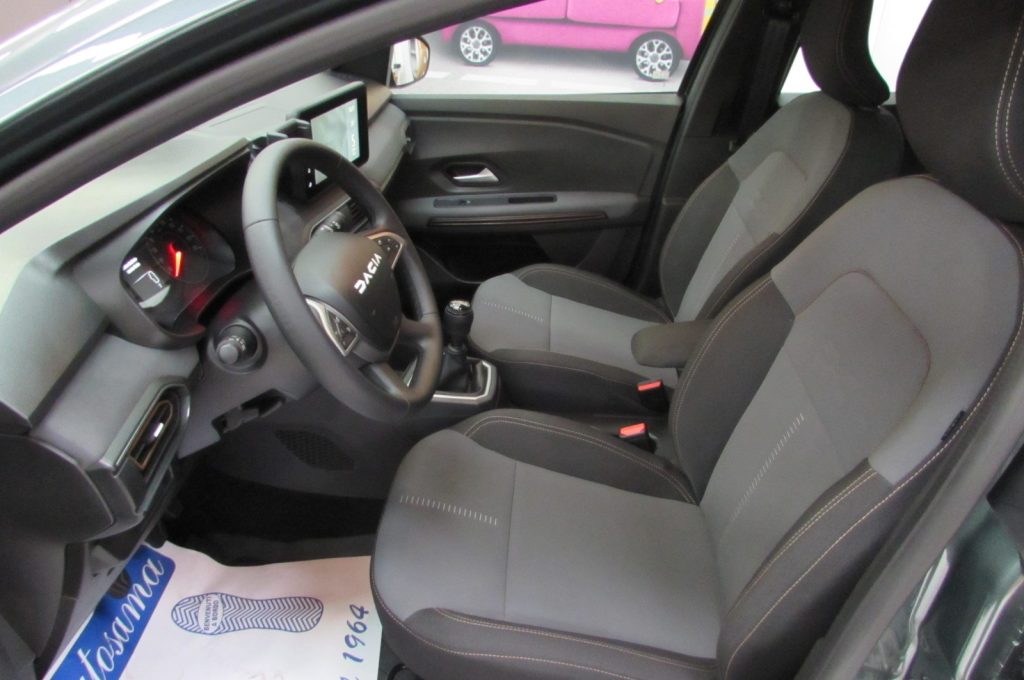 DACIA Sandero Stepway 1.0 TCe ECO-G Extreme - 6