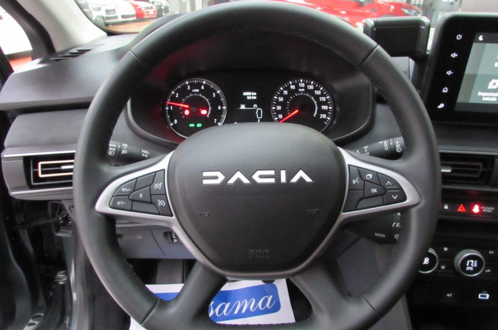 DACIA Sandero Stepway 1.0 TCe ECO-G Extreme - 12