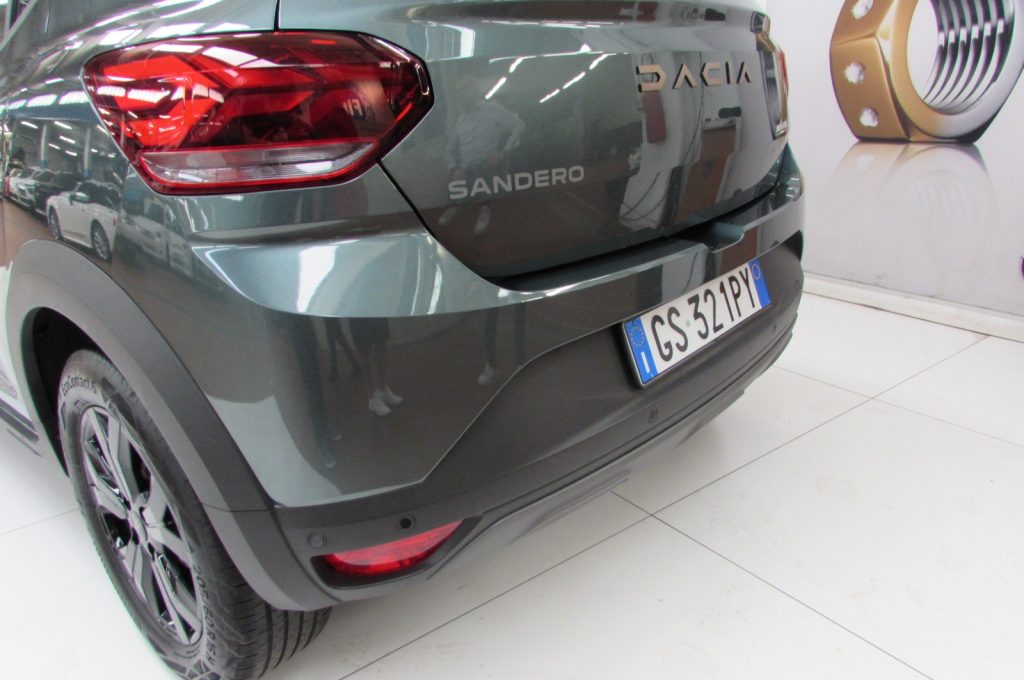 DACIA Sandero Stepway 1.0 TCe ECO-G Extreme - 15