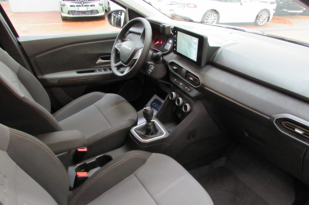 DACIA Sandero Stepway 1.0 TCe ECO-G Extreme - 16