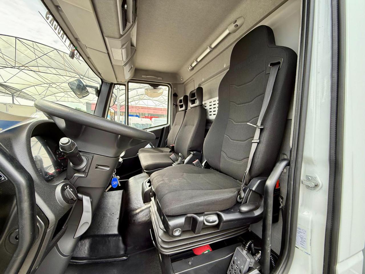 IVECO EUROCARGO 160-280P - 11