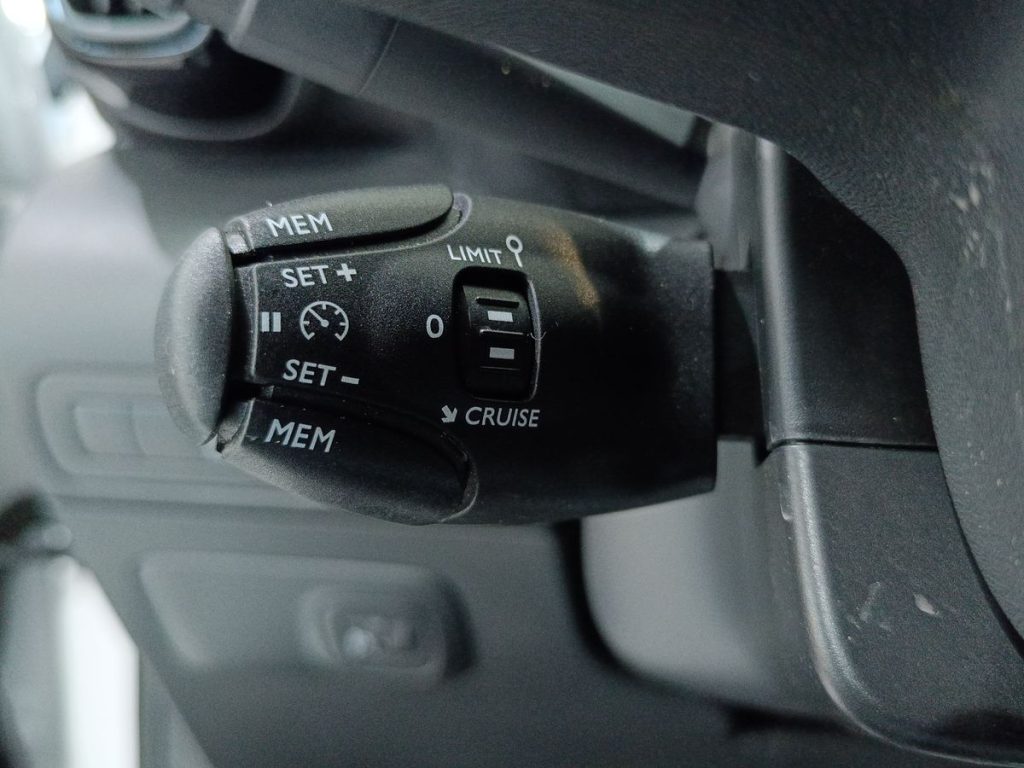 CITROEN C3 Aircross BlueHDi 110 S&S Feel - 19