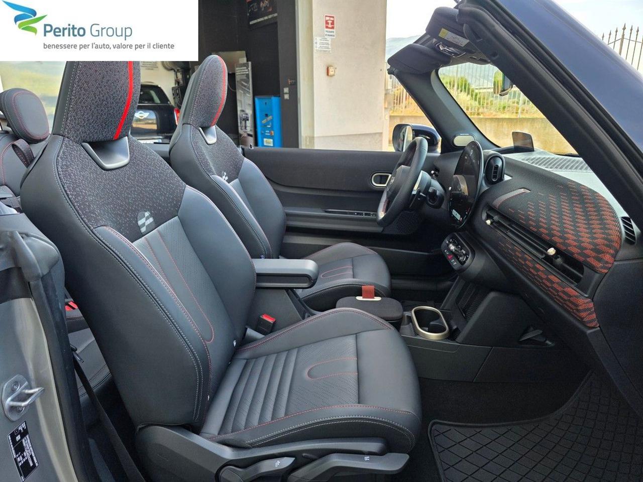 MINI Cooper C Cabrio Cooper C John Cooper Works Cabrio - 5